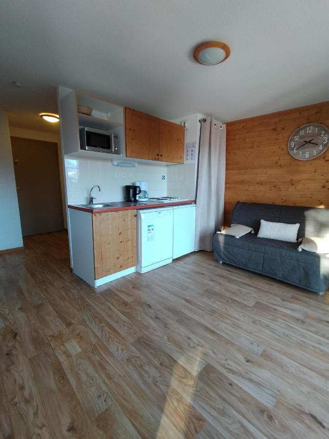 Appartement Le Sorbier A Chamrousse 3 Pieces 6 Personnes Aux Pieds Des Pistes Eksteriør billede